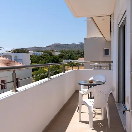 Lungo Mare Apartment Gennadi