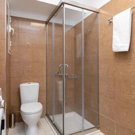 Lungo Mare Apartment Gennadi